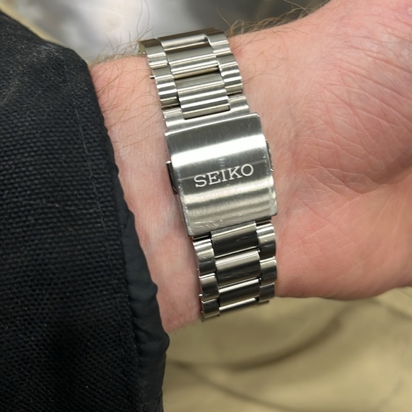 Men’s Seiko Watch - Picture 2 of 2